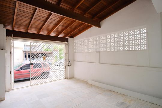 Garagem de casa à venda com 2 quartos, 275m² em Tatuapé, São Paulo