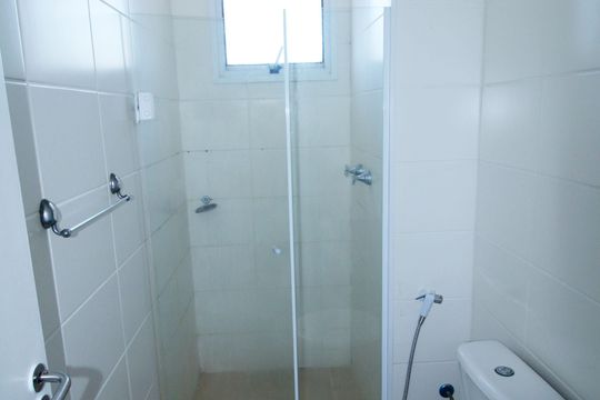Banheiro de apartamento à venda com 2 quartos, 49m² em Irajá, Rio de Janeiro