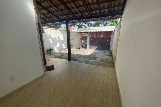 Casa para alugar com 2 quartos, 190m² em Jardim Atlântico Central, Maricá