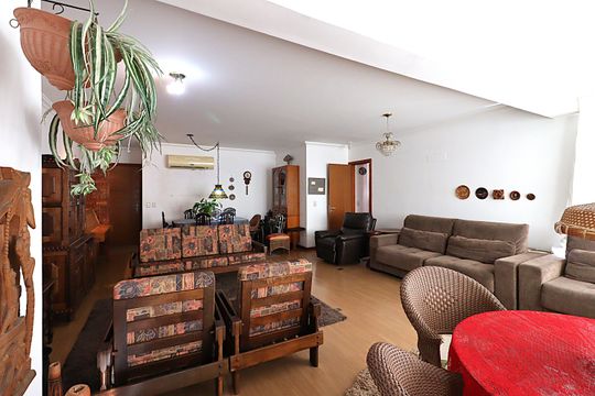 Sala  de apartamento à venda com 2 quartos, 153m² em São João, Porto Alegre