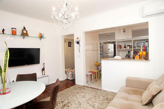 Apartamento à venda com 3 quartos, 150m² em Centro Histórico, Porto Alegre