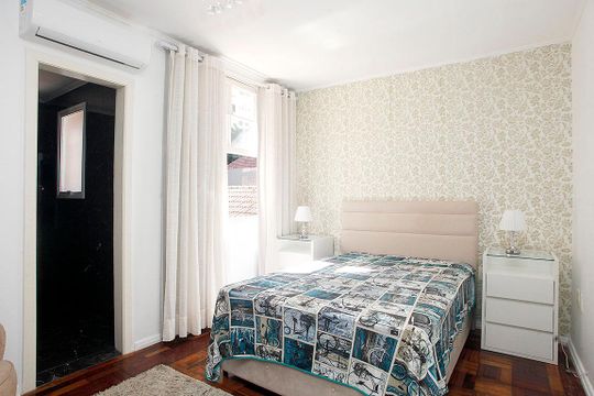 Quarto 1 Suíte de apartamento à venda com 3 quartos, 150m² em Centro Histórico, Porto Alegre