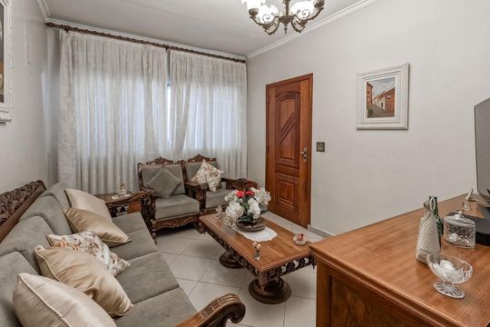 Casa à venda com 3 quartos, 200m² em Jardim Marisa, São Paulo