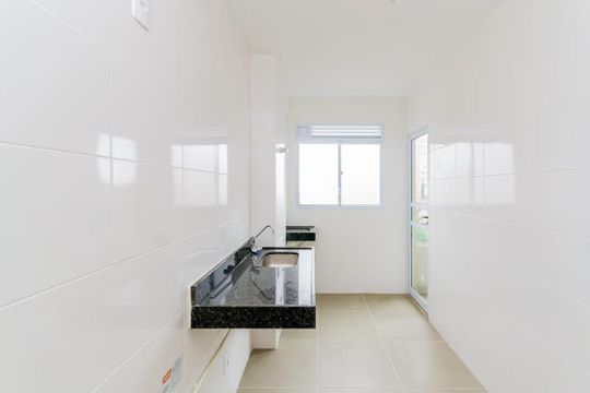 Cozinha de apartamento para alugar com 2 quartos, 64m² em Jardim Itu, Porto Alegre