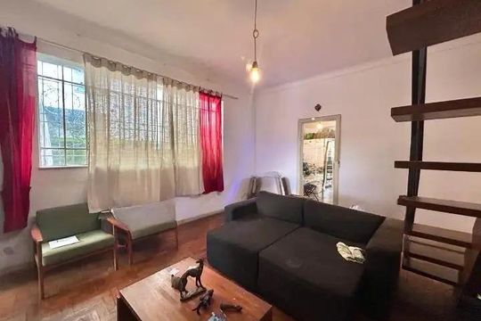 Casa para alugar com 5 quartos, 275m² em Prado, Belo Horizonte