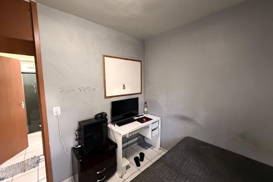 Banheiro do Quarto 1 de apartamento à venda com 2 quartos, 55m² em Qn 12c, Brasília