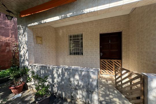 Quintal de casa à venda com 3 quartos, 1365m² em Vila Bancaria, São Paulo