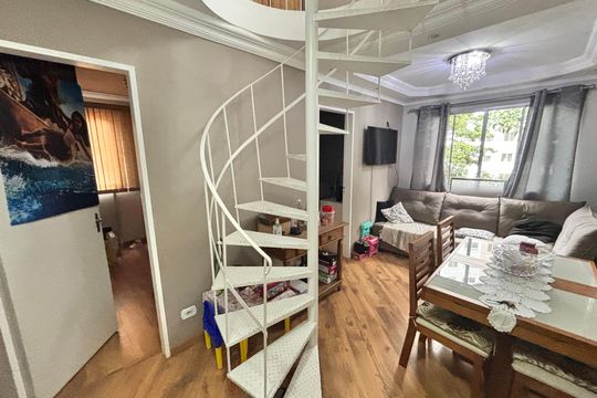 Apartamento à venda com 3 quartos, 125m² em Vila Silvia, São Paulo