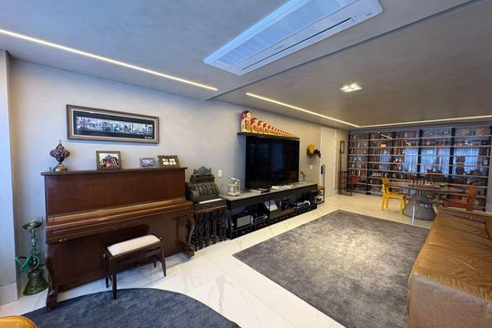 Apartamento para alugar com 4 quartos, 155m² em Serra, Belo Horizonte