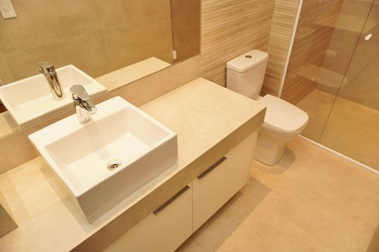 Banheiro da Suíte 2 de apartamento para alugar com 4 quartos, 155m² em Serra, Belo Horizonte