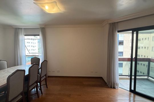 Sala de apartamento à venda com 4 quartos, 146m² em Vila Olímpia, São Paulo