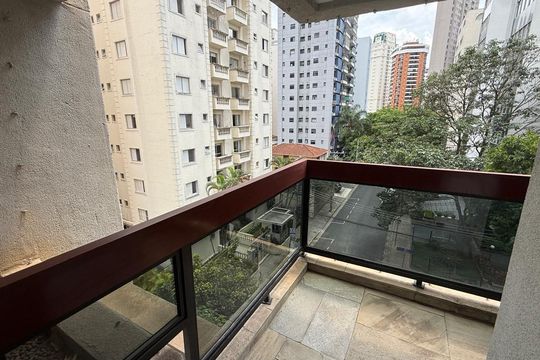 Varanda de apartamento à venda com 4 quartos, 146m² em Vila Olímpia, São Paulo