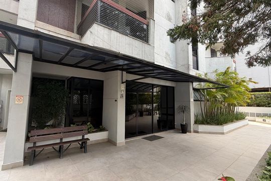Área externa de apartamento à venda com 4 quartos, 146m² em Vila Olímpia, São Paulo