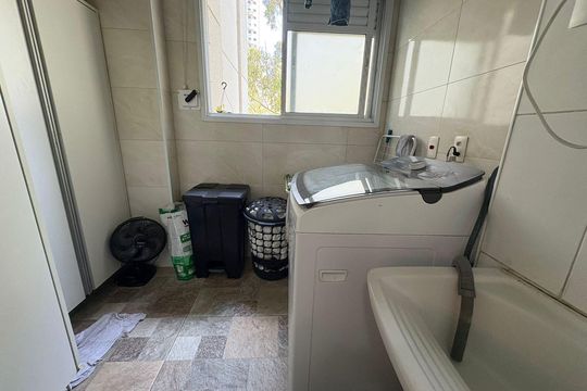Área de serviço de apartamento à venda com 3 quartos, 92m² em Centro, Diadema