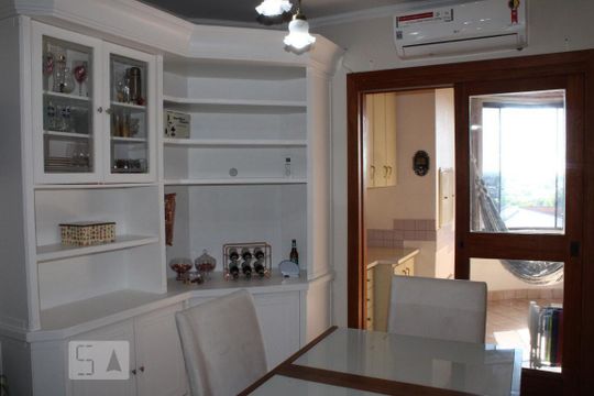Apartamento à venda com 2 quartos, 97m² em Centro, Canoas