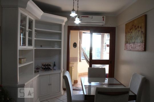 Apartamento à venda com 2 quartos, 97m² em Centro, Canoas