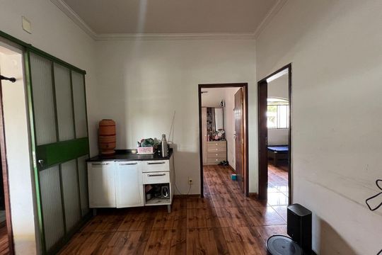 Casa à venda com 3 quartos, 400m² em Santa Terezinha, Belo Horizonte