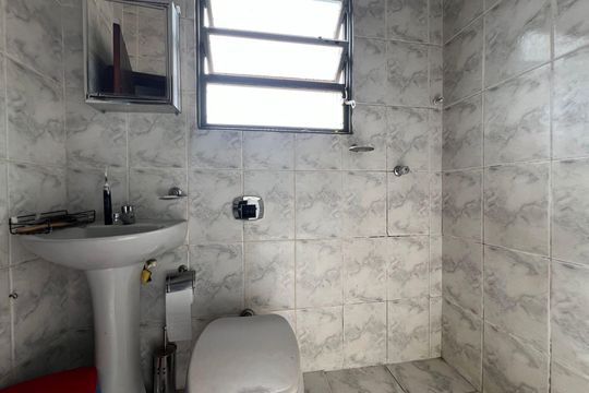 Casa à venda com 3 quartos, 400m² em Santa Terezinha, Belo Horizonte