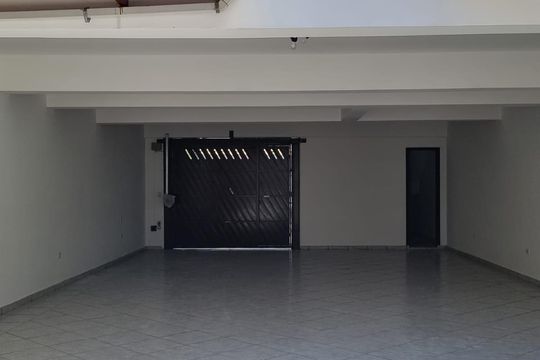 Garagem de casa à venda com 3 quartos, 219m² em Vila Jordanopolis, São Bernardo do Campo
