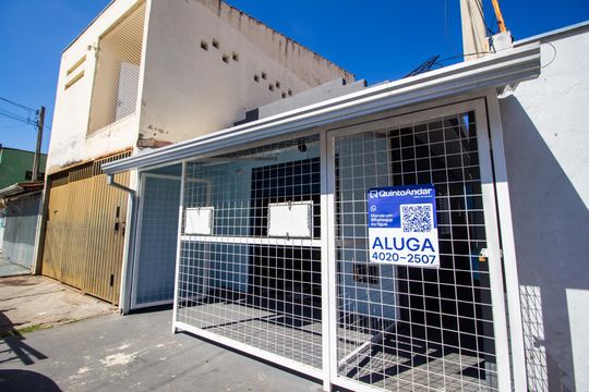 Fachada de casa para alugar com 1 quarto, 80m² em Jardim Tatiana, Votorantim