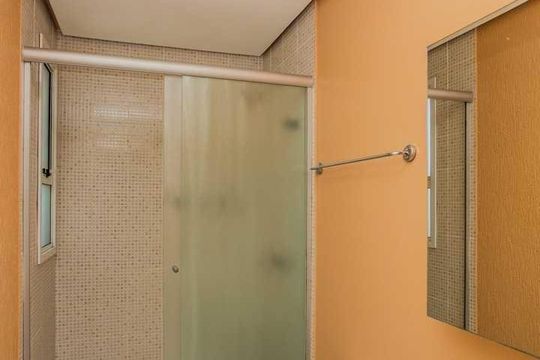 Banheiro de apartamento à venda com 3 quartos, 72m² em Jardim Mauá, Novo Hamburgo