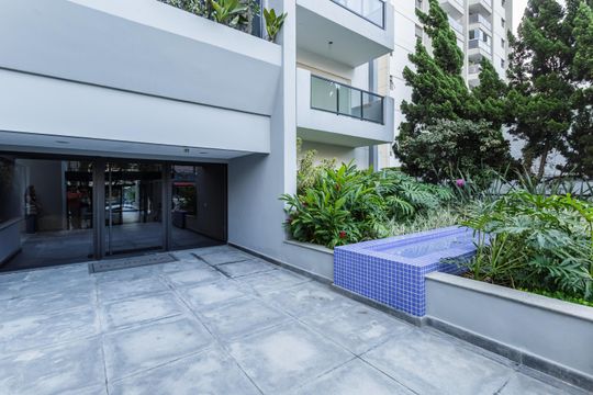 Fachada de apartamento à venda com 3 quartos, 345m² em Vila Nova Conceição, São Paulo