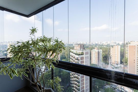 Varanda da Sala de apartamento à venda com 3 quartos, 345m² em Vila Nova Conceição, São Paulo