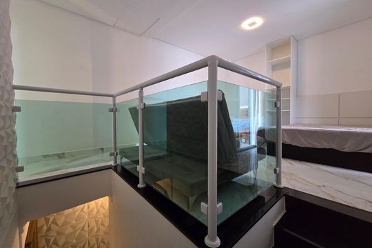 Escada de casa para alugar com 2 quartos, 250m² em Princesa, Praia Grande