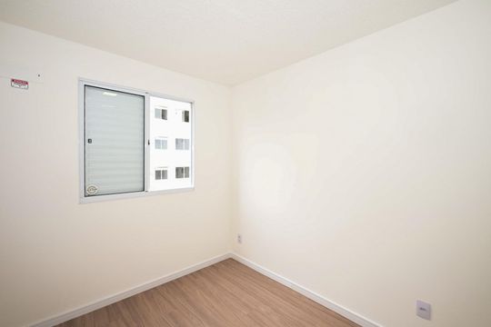 Quarto 2 de apartamento para alugar com 2 quartos, 44m² em Vila Suzana, São Paulo