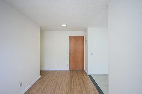 Sala de apartamento para alugar com 2 quartos, 44m² em Vila Suzana, São Paulo