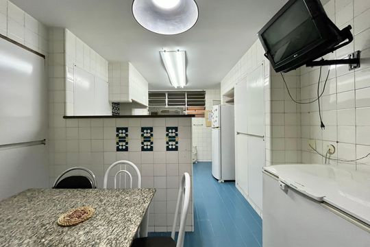 Cozinha de apartamento para alugar com 5 quartos, 280m² em Copacabana, Rio de Janeiro