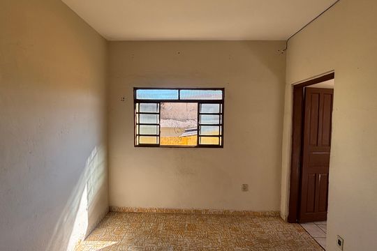 Sala de casa à venda com 4 quartos, 250m² em Jardim Silvana, Santo André