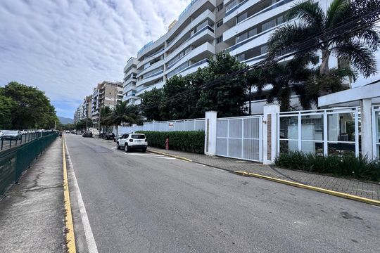 Fachada de apartamento à venda com 4 quartos, 250m² em Recreio dos Bandeirantes, Rio de Janeiro