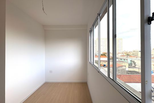 Kitnet/Studio à venda com 1 quarto, 30m² em Vila Pereira Barreto, São Paulo