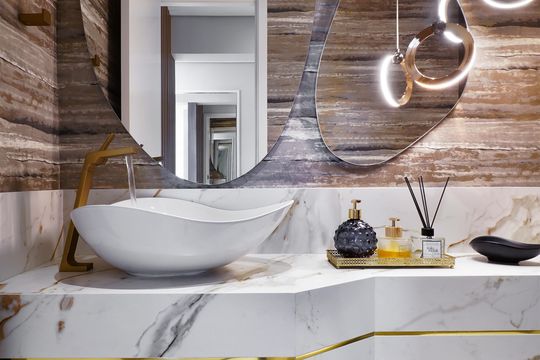 Banheiro de apartamento à venda com 3 quartos, 164m² em Vila Assunção, Santo André