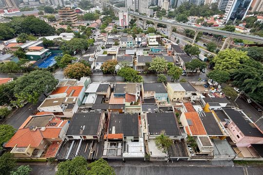Vista  de kitnet/studio para alugar com 1 quarto, 33m² em Vila Cordeiro, São Paulo