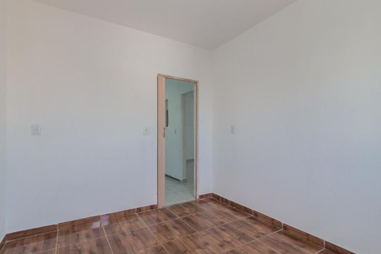 Quarto 2 de casa para alugar com 2 quartos, 54m² em Jardim Itapark Velho, Mauá