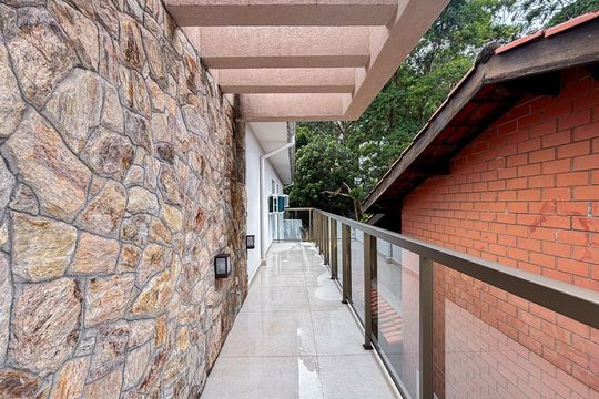 Casa à venda com 3 quartos, 210m² em Parque Esmeralda, São Paulo