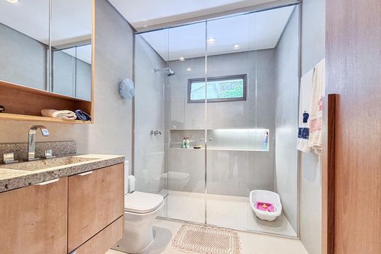 Casa à venda com 3 quartos, 210m² em Parque Esmeralda, São Paulo