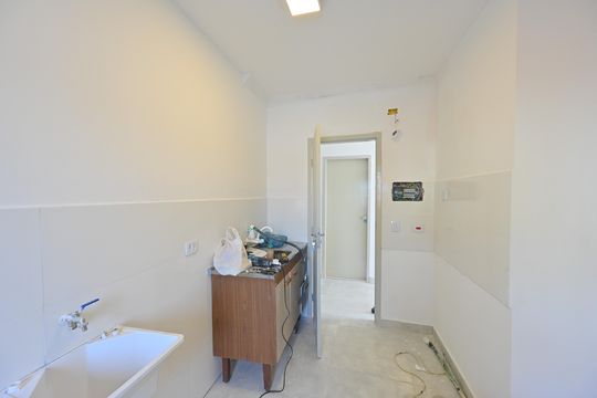 Cozinha/Lavanderia de kitnet/studio para alugar com 1 quarto, 16m² em Vila do Encontro, São Paulo