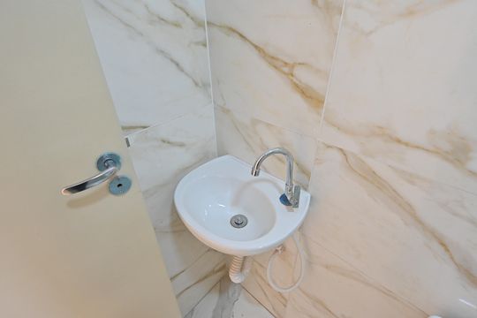 Banheiro Social de kitnet/studio para alugar com 1 quarto, 16m² em Vila do Encontro, São Paulo
