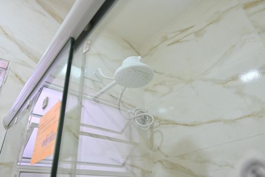 Banheiro Social de kitnet/studio para alugar com 1 quarto, 16m² em Vila do Encontro, São Paulo