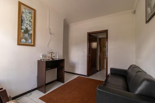 Área comum de casa à venda com 6 quartos, 410m² em Boqueirão, Curitiba