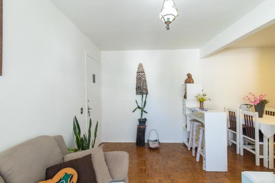 Sala de apartamento à venda com 2 quartos, 57m² em Campo Comprido, Curitiba