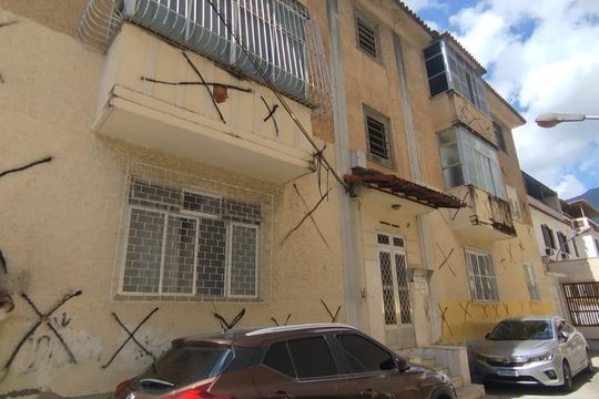 Fachada de apartamento à venda com 3 quartos, 102m² em Vila Isabel, Rio de Janeiro
