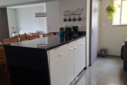 Cozinha de apartamento à venda com 3 quartos, 113m² em Parque das Flores, Campinas