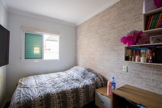 Quarto 2 de apartamento à venda com 3 quartos, 75m² em Jardim Bela Vista, Santo André