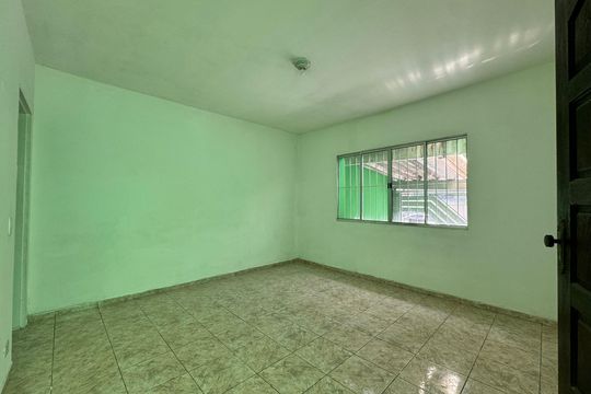 Casa à venda com 3 quartos, 110m² em Jardim Miriam, Guarulhos
