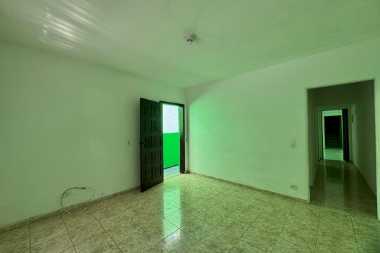 Casa à venda com 3 quartos, 110m² em Jardim Miriam, Guarulhos