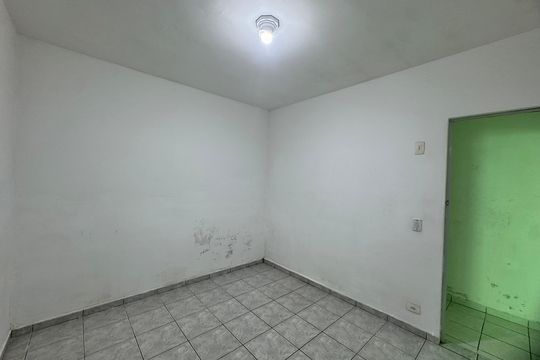 Casa à venda com 3 quartos, 110m² em Jardim Miriam, Guarulhos